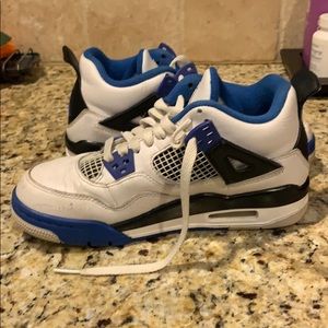 Jordan 4